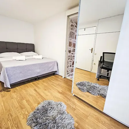 Vakantiehuis Dripic I-1 By Interhome Runovic