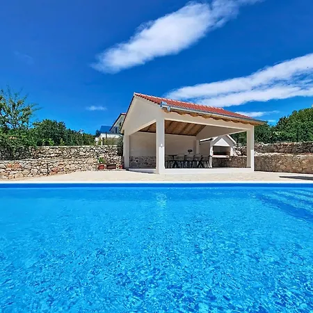 Vakantiehuis Dripic I-1 By Interhome